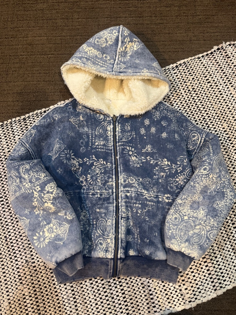 Free people Billie Paisley Sherpa Jacket size XS like new